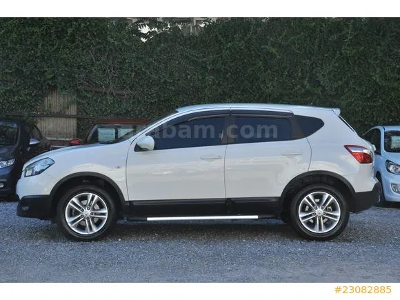 Nissan Qashqai 1.6 Tekna Image 1