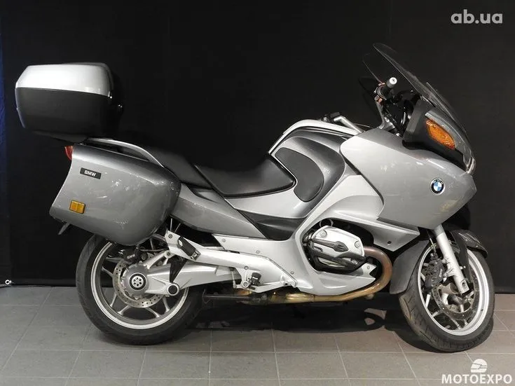 BMW R Image 1